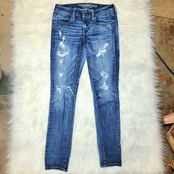 🎉 LAST CHANCE! 🎉 American Eagle Distressed Super Stretch Jeggings Size 4 Short - Picture 9 of 9